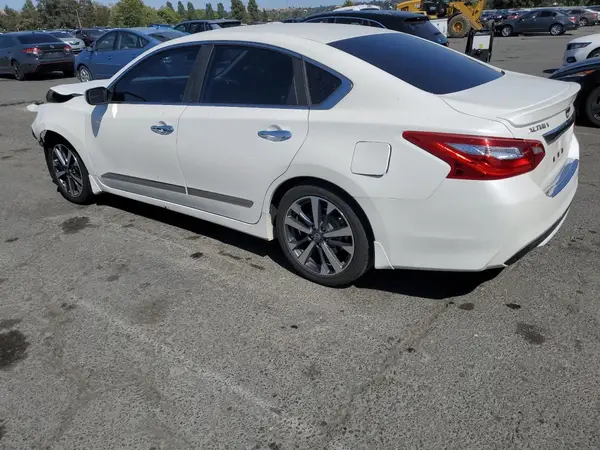 1N4AL3AP1GC208377 2016 NISSAN ALTIMA - Image 2