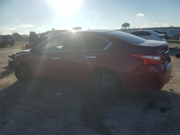 1N4AL3AP1GC210596 2016 NISSAN ALTIMA - Image 2