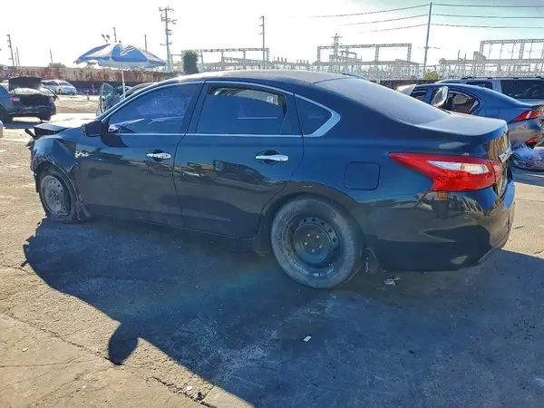1N4AL3AP1GC212235 2016 NISSAN ALTIMA - Image 2