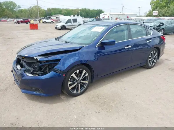 1N4AL3AP1GC213207 2016 NISSAN ALTIMA - Image 2