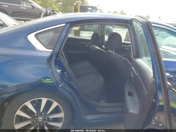1N4AL3AP1GC214972 2016 NISSAN ALTIMA - Image 8