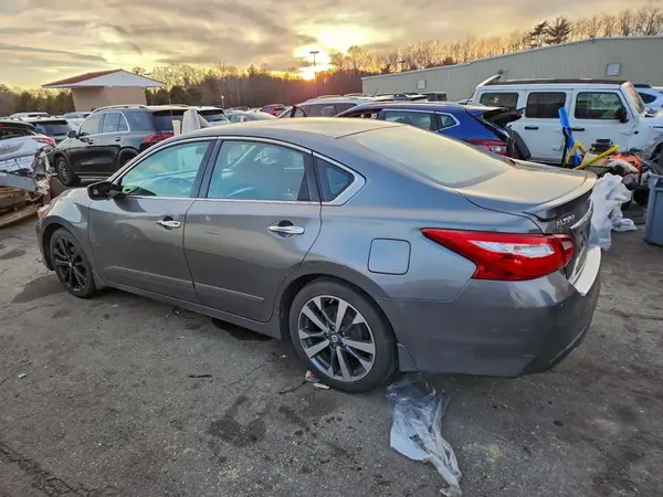 1N4AL3AP1GC216978 2016 NISSAN ALTIMA - Image 2