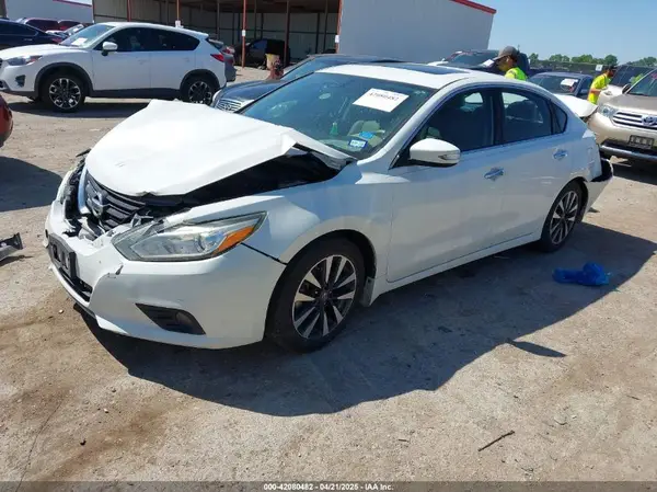 1N4AL3AP1GC218973 2016 NISSAN ALTIMA - Image 2