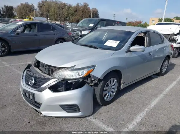 1N4AL3AP1GC220383 2016 NISSAN ALTIMA - Image 2
