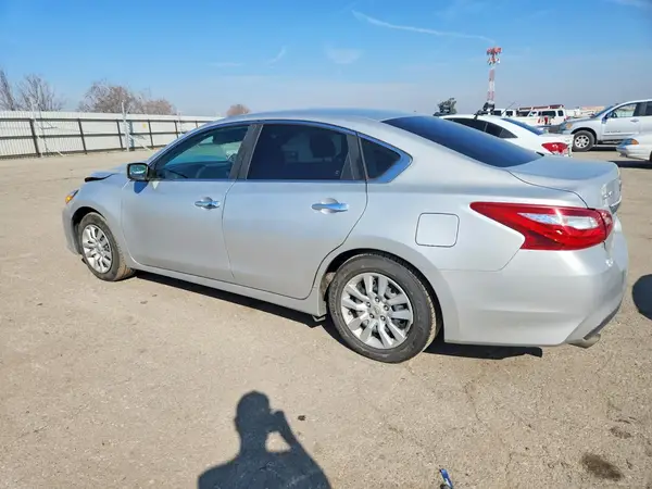 1N4AL3AP1GC225308 2016 NISSAN ALTIMA - Image 2