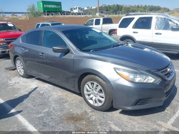 1N4AL3AP1GC227706 2016 NISSAN ALTIMA - Image 1