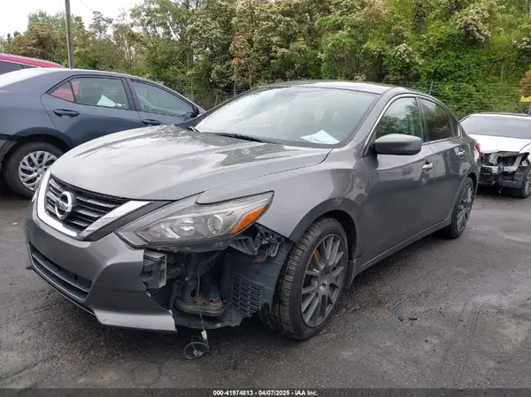 1N4AL3AP1GC233201 2016 NISSAN ALTIMA - Image 2