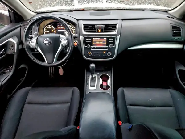 1N4AL3AP1GC235000 2016 NISSAN ALTIMA - Image 8