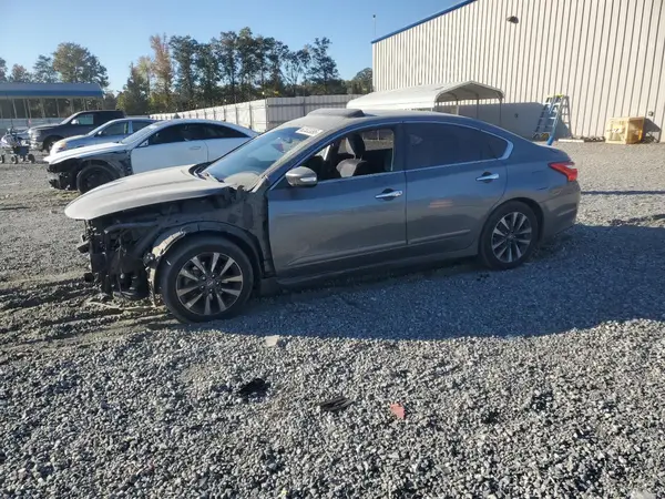 1N4AL3AP1GC235773 2016 NISSAN ALTIMA - Image 1