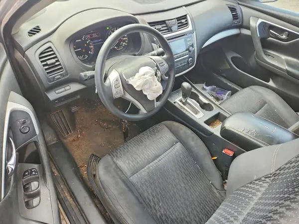1N4AL3AP1GC235983 2016 NISSAN ALTIMA - Image 8