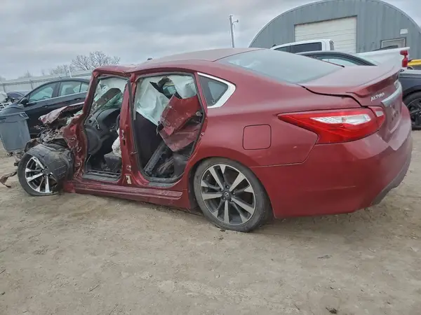 1N4AL3AP1GC239841 2016 NISSAN ALTIMA - Image 2