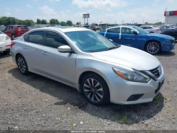 1N4AL3AP1GC243551 2016 NISSAN ALTIMA - Image 1