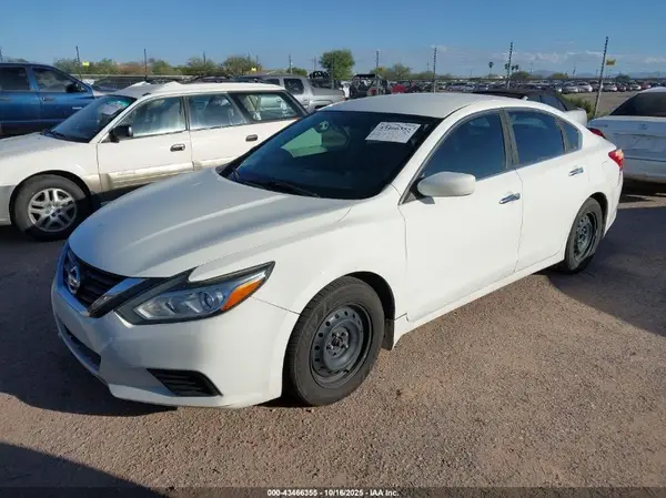 1N4AL3AP1GC244859 2016 NISSAN ALTIMA - Image 2