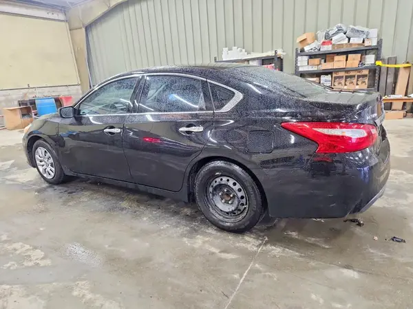 1N4AL3AP1GC248443 2016 NISSAN ALTIMA - Image 2