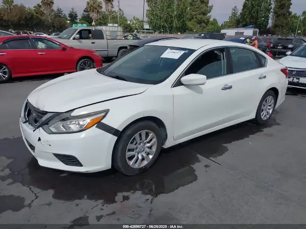 1N4AL3AP1GC249009 2016 NISSAN ALTIMA - Image 2
