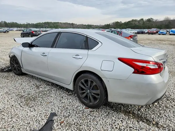 1N4AL3AP1GC249821 2016 NISSAN ALTIMA - Image 2