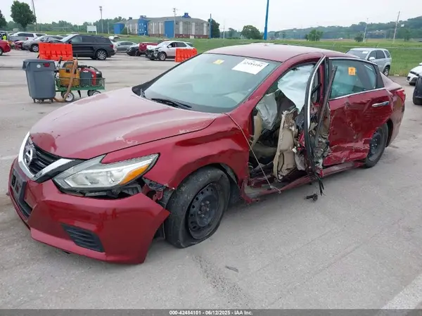 1N4AL3AP1GC252590 2016 NISSAN ALTIMA - Image 2