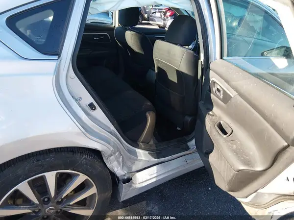 1N4AL3AP1GC256493 2016 NISSAN ALTIMA - Image 8