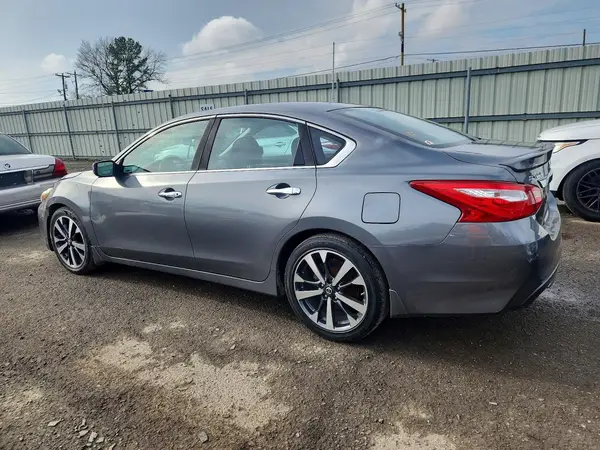 1N4AL3AP1GC260463 2016 NISSAN ALTIMA - Image 2
