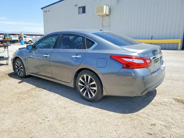 1N4AL3AP1GC260575 2016 NISSAN ALTIMA - Image 2