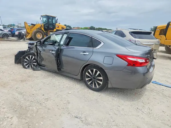1N4AL3AP1GC261676 2016 NISSAN ALTIMA - Image 2