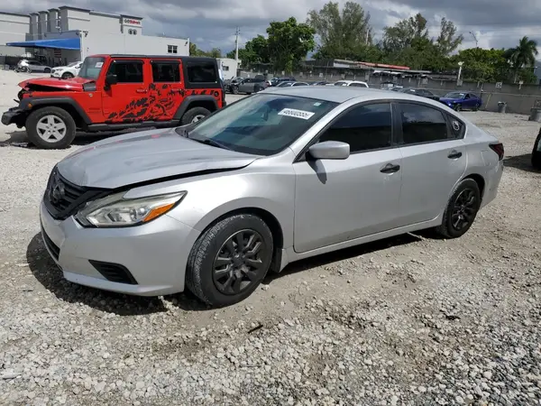 1N4AL3AP1GC262651 2016 NISSAN ALTIMA - Image 1