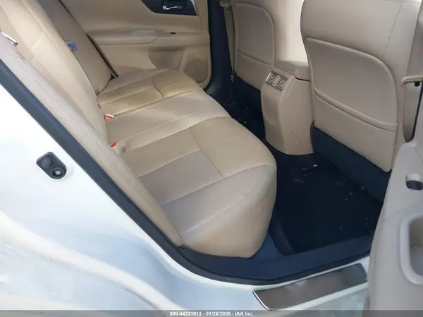 1N4AL3AP1GC263850 2016 NISSAN ALTIMA - Image 8