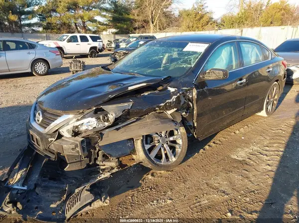 1N4AL3AP1GC265033 2016 NISSAN ALTIMA - Image 2