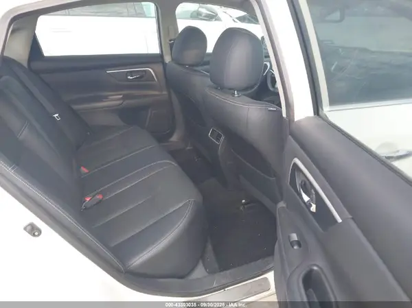 1N4AL3AP1GC266179 2016 NISSAN ALTIMA - Image 8
