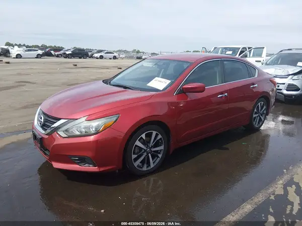 1N4AL3AP1GC267378 2016 NISSAN ALTIMA - Image 2