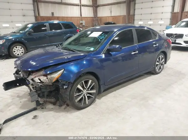 1N4AL3AP1GC269762 2016 NISSAN ALTIMA - Image 2