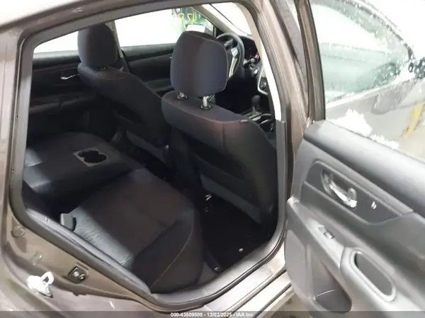 1N4AL3AP1GC275027 2016 NISSAN ALTIMA - Image 8