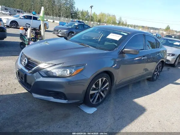 1N4AL3AP1GC276758 2016 NISSAN ALTIMA - Image 2