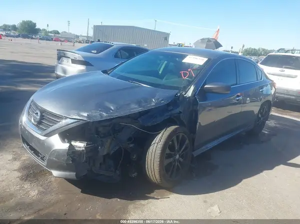 1N4AL3AP1GC282446 2016 NISSAN ALTIMA - Image 2