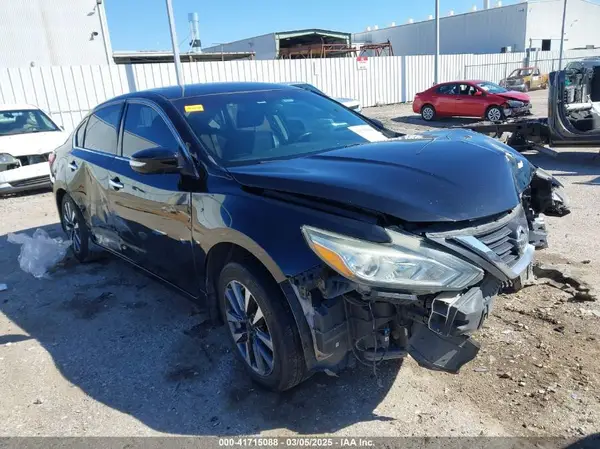 1N4AL3AP1GC283029 2016 NISSAN ALTIMA - Image 1