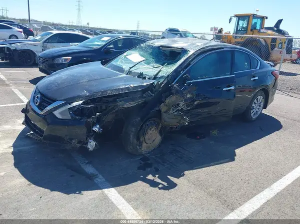1N4AL3AP1GC283094 2016 NISSAN ALTIMA - Image 2
