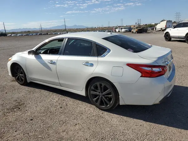 1N4AL3AP1GC287985 2016 NISSAN ALTIMA - Image 2