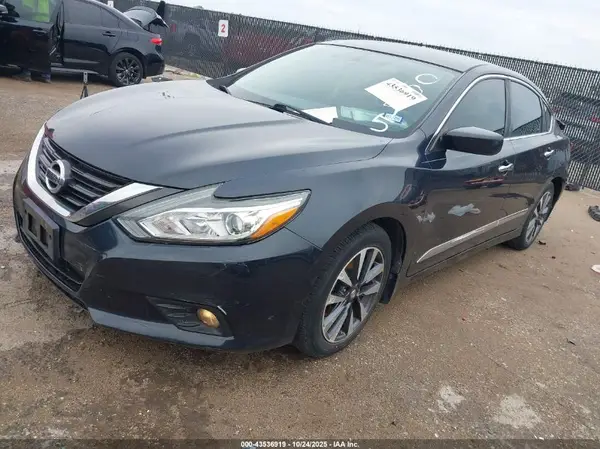 1N4AL3AP1GC290045 2016 NISSAN ALTIMA - Image 2