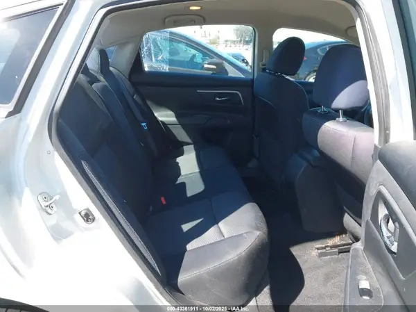 1N4AL3AP1GC292586 2016 NISSAN ALTIMA - Image 8