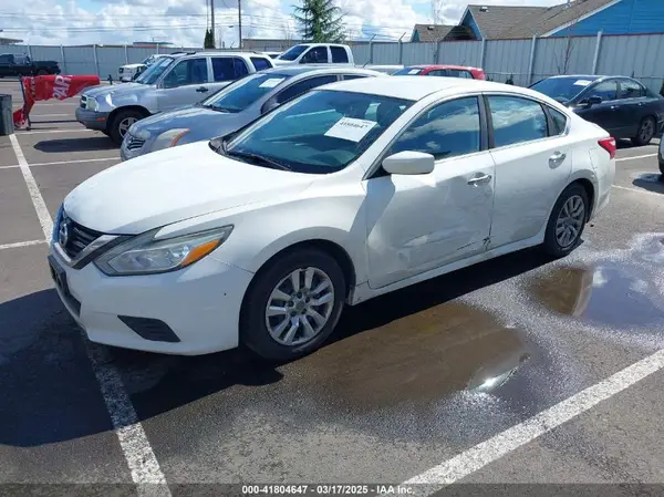 1N4AL3AP1GN305423 2016 NISSAN ALTIMA - Image 2