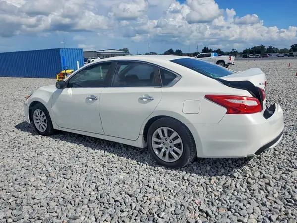 1N4AL3AP1GN307673 2016 NISSAN ALTIMA - Image 2