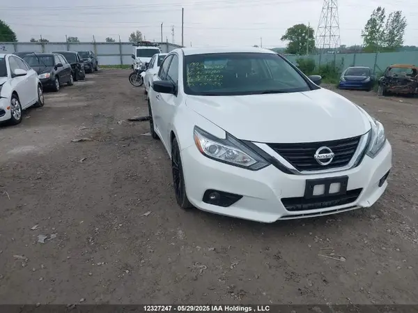 1N4AL3AP1GN308290 2016 NISSAN ALTIMA - Image 1