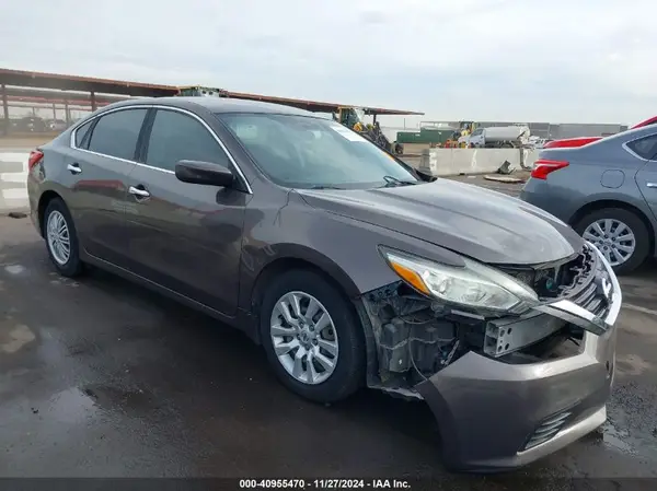 1N4AL3AP1GN313778 2016 NISSAN ALTIMA - Image 1