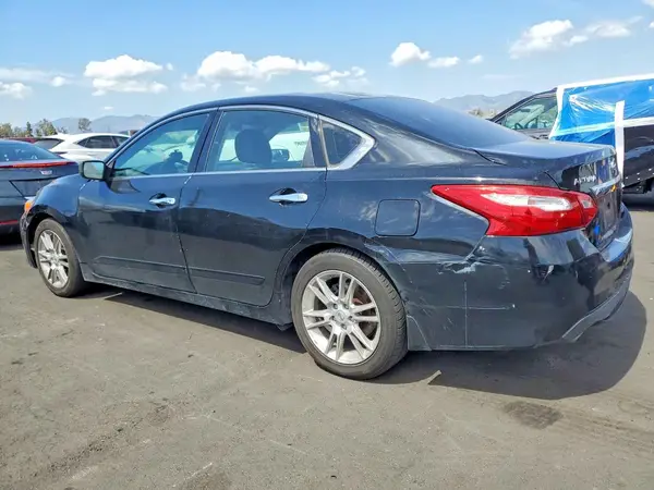 1N4AL3AP1GN315059 2016 NISSAN ALTIMA - Image 2
