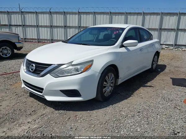 1N4AL3AP1GN316390 2016 NISSAN ALTIMA - Image 2