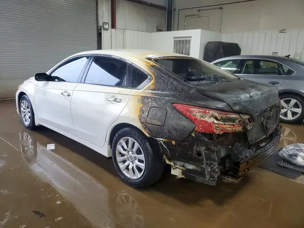 1N4AL3AP1GN321234 2016 NISSAN ALTIMA - Image 2