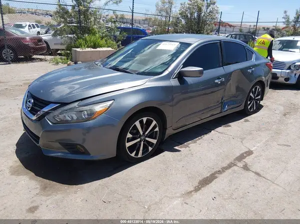 1N4AL3AP1GN322724 2016 NISSAN ALTIMA - Image 2