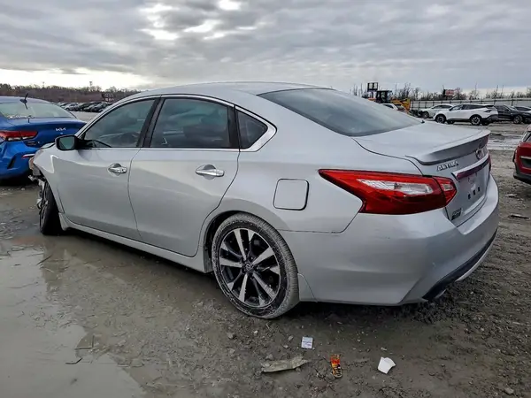 1N4AL3AP1GN324232 2016 NISSAN ALTIMA - Image 2