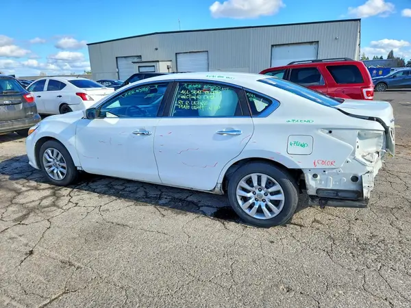 1N4AL3AP1GN326269 2016 NISSAN ALTIMA - Image 2