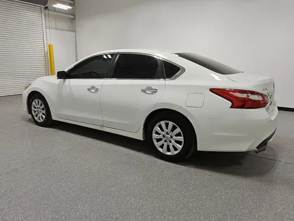 1N4AL3AP1GN326272 2016 NISSAN ALTIMA - Image 2